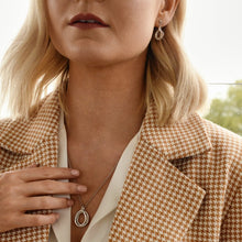 Load image into Gallery viewer, Hot Diamonds Trio Teardrop Pendant
