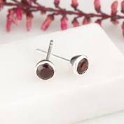 Load image into Gallery viewer, Lily Charmed January Birthstone Stud Earrings - Garnet
